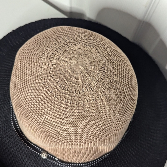 Wallaroo Victoria Two-Toned Sun Hat  Tan Black Wide Brim Boulder Colorado - Picture 4 of 5